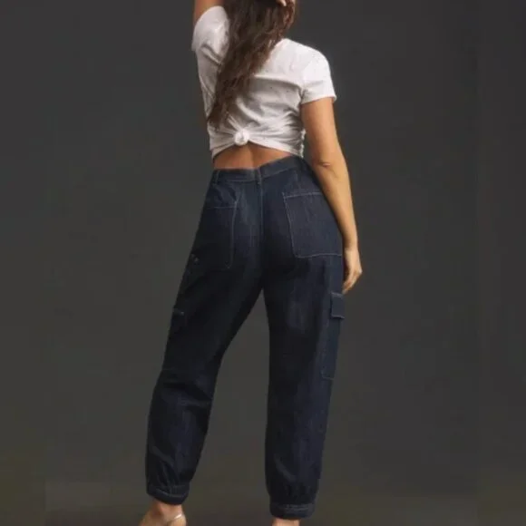 PILCRO Seamed Sport Low-Rise Cargo Jeans - Picture 3 of 15